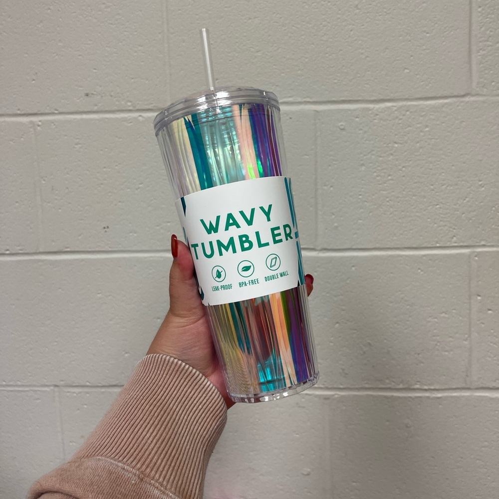 WAVY DRINK TUMBLER